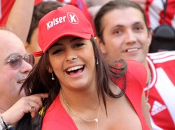Larissa Riquelme zaręczona! Słynna kibicka przyjęła oświadczyny