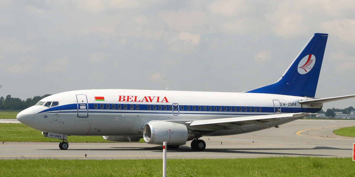 Samoloty białoruskich linii lotniczych, w tym m.in. przewoźnika Belavia, nie będą mogły wlecieć od czwartku w polską przestrzeń powietrzną. 