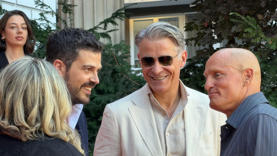 Goran Višnjić, Vudi Harelson (desno) i Jovan Marjanović, direktor Sarajevo film festivala (levo) | Foto: BBC/Slađan Tomić