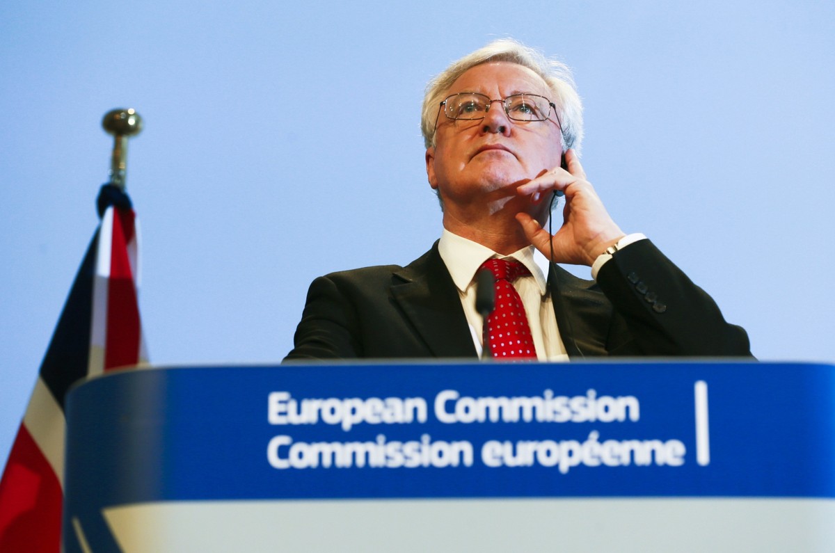 Minister ds. Brexitu zapowiada budowę nowego systemu rejestracji pracowników z UE