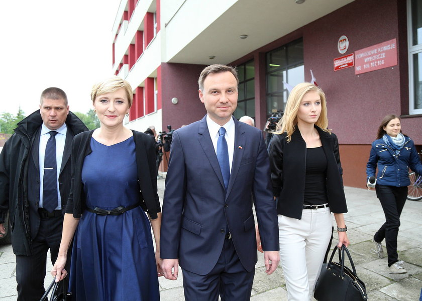 Kasia Tusk i Kinga Duda na głosowaniu