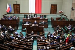 Oświadczenie ambasady Izraela po decyzji polskiego Sejmu. Reakcja wiceszefa MSZ