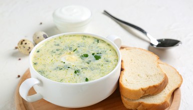 Pyszny obiad na  niedzielę. Podajemy przepis, Ty gotujesz. Idealny rosół z jajkiem