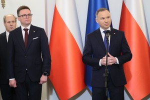 Kiedy wygasa mandat posła? „85 proc. Polaków uważa, że posłowie skazani prawomocnymi wyrokami powinni tracić mandat”