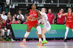 El. ME koszykarek. 21 punktów Mavungi w debiucie w reprezentacji Polski