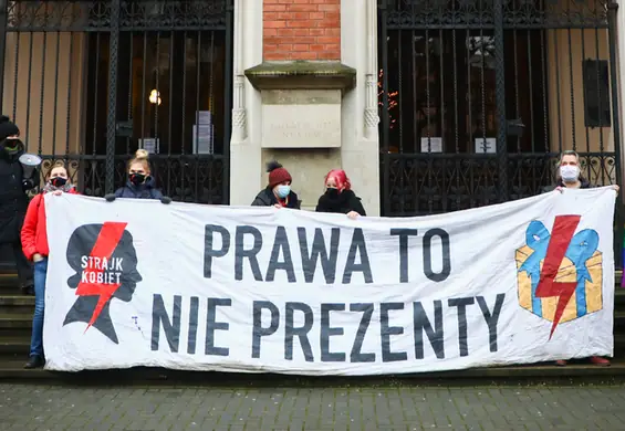 Ogólnopolski Strajk Kobiet zaproponował kolędy "pro-choice". Internauci podzieleni