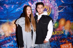 Allan Krupa zapozował w stylizacji za 60 tys. złotych. Torba droższa od reszty stroju [FOTO]