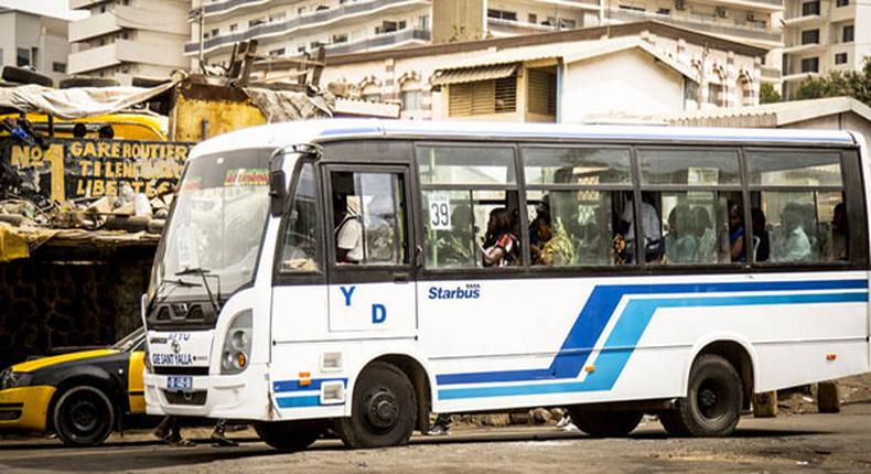 Bus de transport de personnes