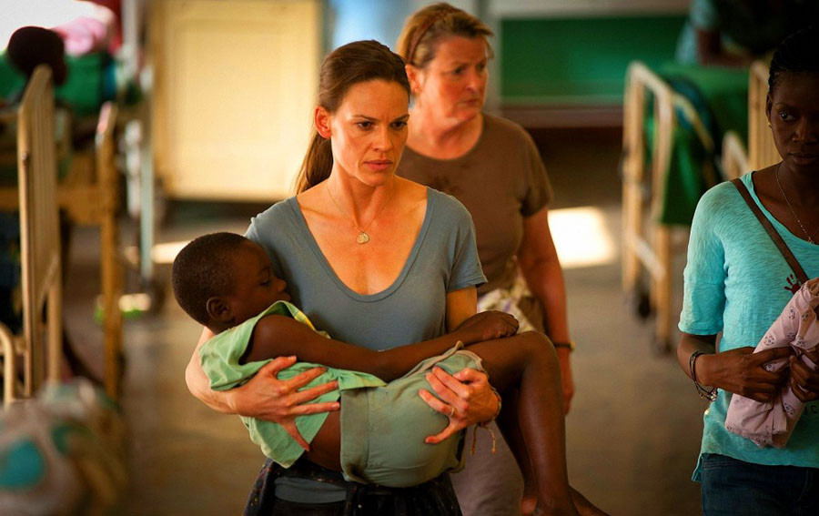 Hilary Swank jako Mary w filmie "Mary i Marta" (2013)