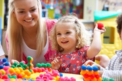 Jak kupować zabawki bezpieczne dla dziecka? 10 PORAD