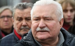 Wałęsa do prezydenta Dudy: Zabraniam panu powoływać się na 'Solidarność'