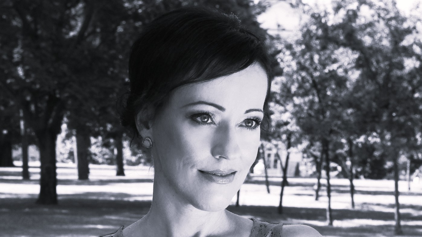 Zomrela úspešná autorka románov pre ženy Jana Benková.