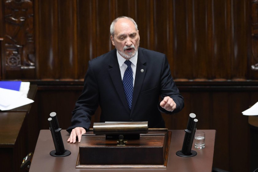 Macierewicz ujawnia kulisy spotkania z papieżem