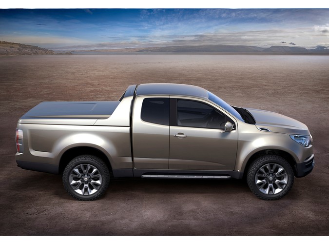 Chevrolet Colorado wejdzie do sprzedaży w Tajlandii w tym roku, zaś na pozostałe rynki zostanie prawdopodobnie wprowadzone w roku 2012...