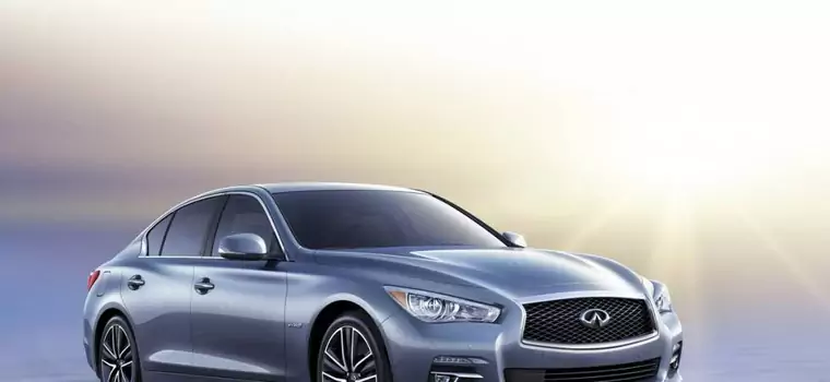 Infiniti Q50 w pełnej okazałości