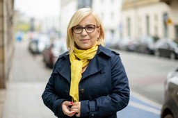 Hennig-Kloska: Atom tak, ale przede wszystkim OZE [WYWIAD]