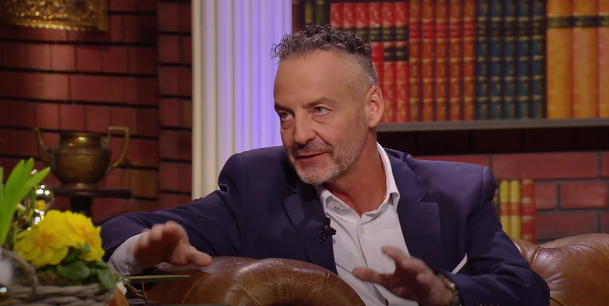 Šéfkuchár Massimo v talkšou Neskoro večer.