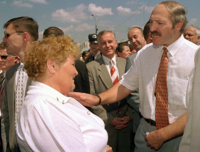 Łukaszenka wśród obywateli