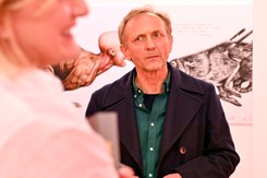 Andrzej Chyra opowiedział o późnym ojcostwie. Brano go za dziadka