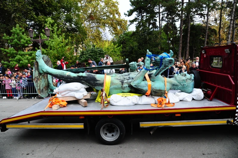 "Pobednik" na kamionu