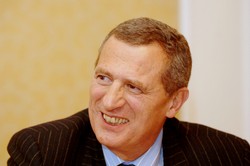 Air France ma nowego-starego szefa. Spinnetta ratował już tego przewoźnika w latach 90.