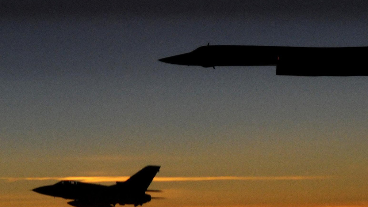 Dwadzieścia rosyjskich bombowców zostało przechwyconych przez samoloty RAF w brytyjskiej przestrzeni powietrznej w 2009 roku - ujawnia "Daily Mail".