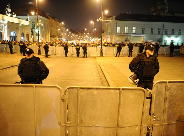 Nie będzie koncertu ku czci ofiar katastrofy. Warszawa zakazała