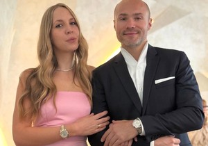 Aca Sofronijević pokazao kako uživa sa ženom