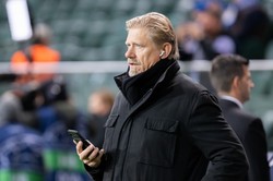 Legendarny bramkarz krytykowany za to, że został ekspertem katarskiej telewizji