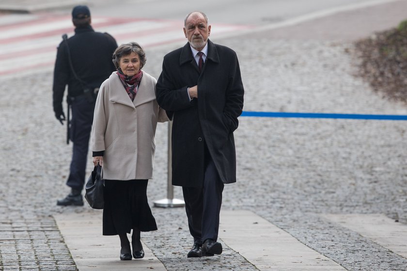 Jan Tadeusz Duda o pensji dla Agaty Dudy. "Reprezentuje bezrobotnych"