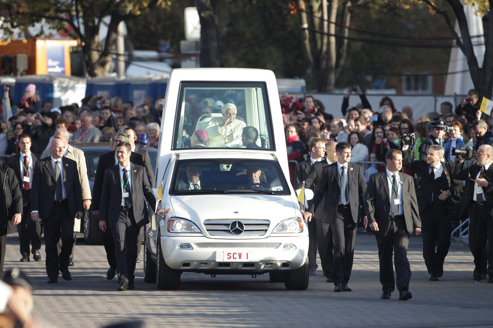 Benedykt XVI w Erfurcie. Incydent przed mszą