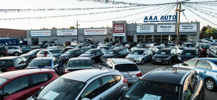 AAA Auto pod lupą UOKiK — firma może wprowadzać w błąd klientów
