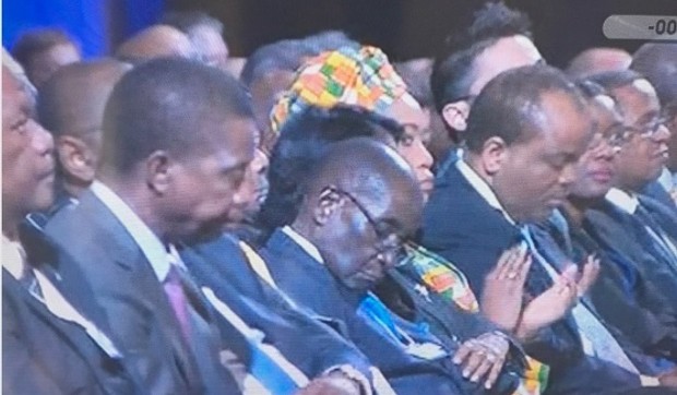 Robert Mugabe, Spavanje, Predsednik, Zimbabve