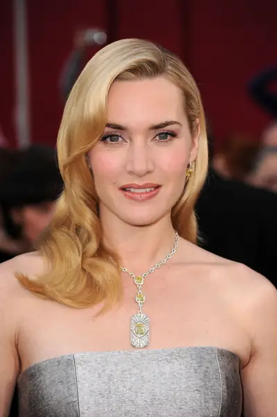 Oscary / Kate Winslet / Steve Granitz / GettyImages 