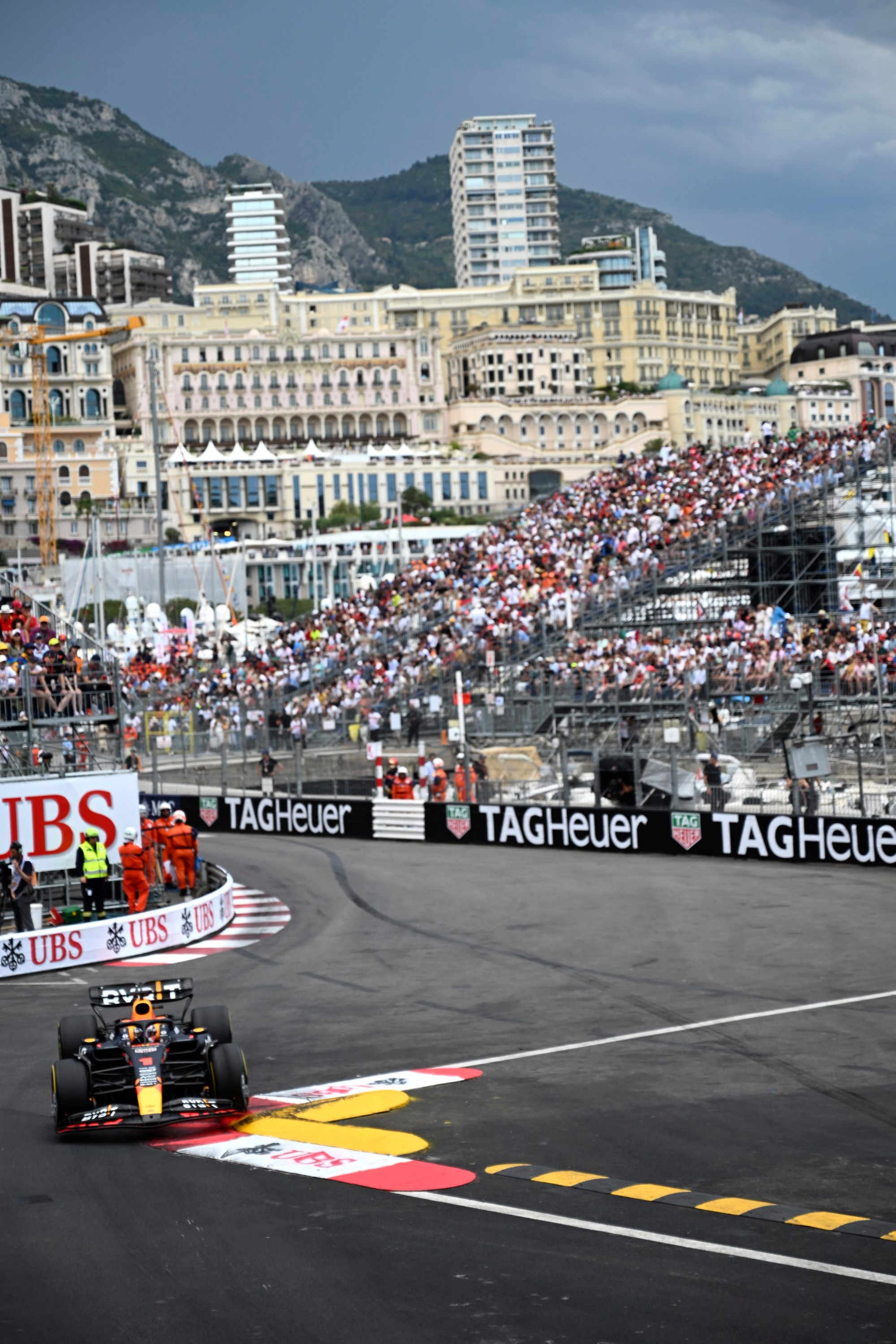 Pilot Red Bullu Max Verstappen z Holandska.
