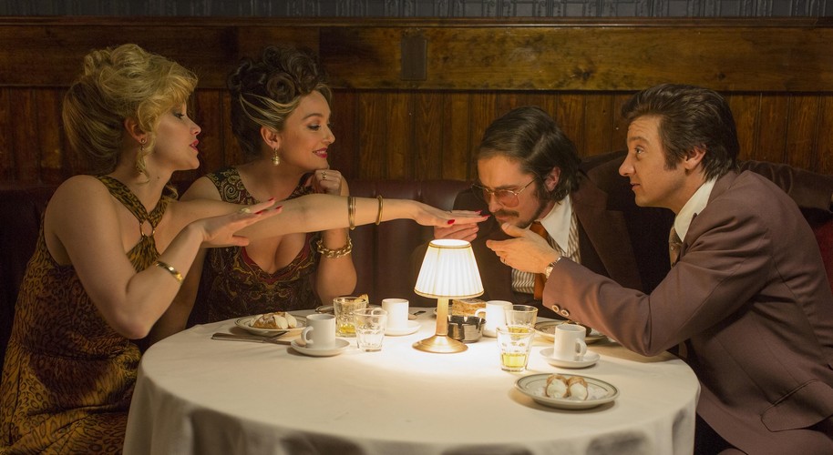 Jennifer Lawrence, Elisabeth Röhm, Christian Bale, Jeremy Renner