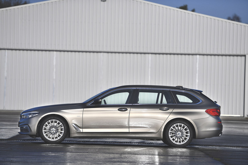 BMW 530i Touring