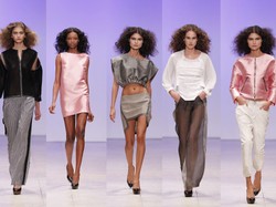 Kobieca sylwetka w minimalistycznej konstrukcji. Wiosenne propozycje MMC Studio