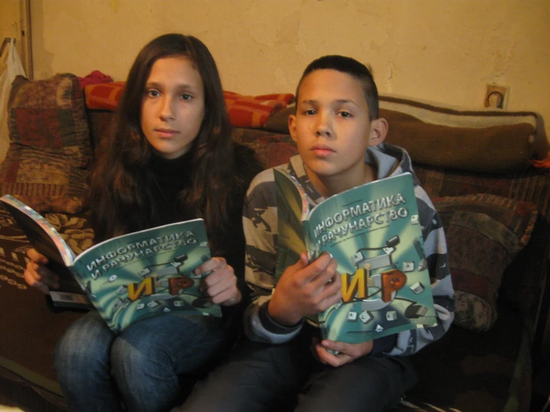 Dobri đaci: Aleksandri i Milutinu nedostaje kompjuter