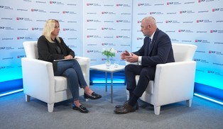 Bartosz Kublik, prezes BOŚ: Transformacja energetyczna wymaga udziału wszystkich stron, w tym banków