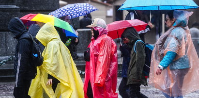 Będzie padać praktycznie codziennie. Jest prognoza meteo i hydro na kolejne siedem dni [IMGW]