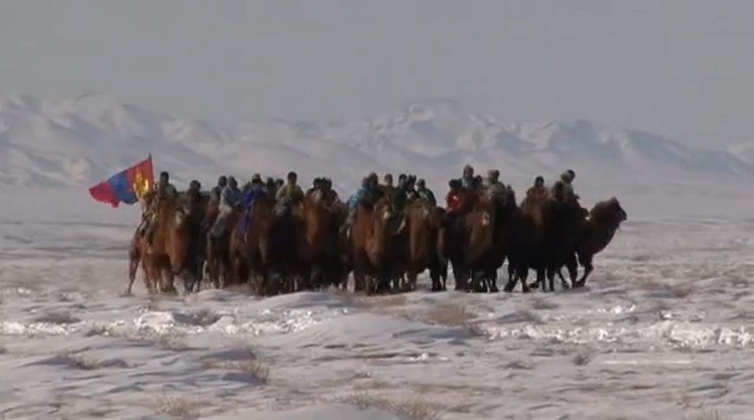 Ova tradicija ima korene u ratnoj istoriji Mongola