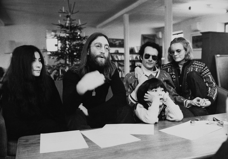 John Lennon, Yoko Ono, Anthony Cox