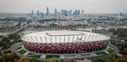 Mecz Polska-Albania. Będą utrudnienia w ruchu. Jak najszybciej dojechać na Stadion Narodowy?