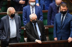 Terlecki: Niezbędna jest twarda polityka wobec UE