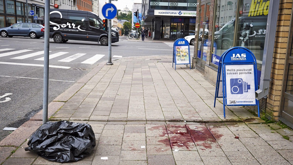 Multiple stabbings in downtown Turku