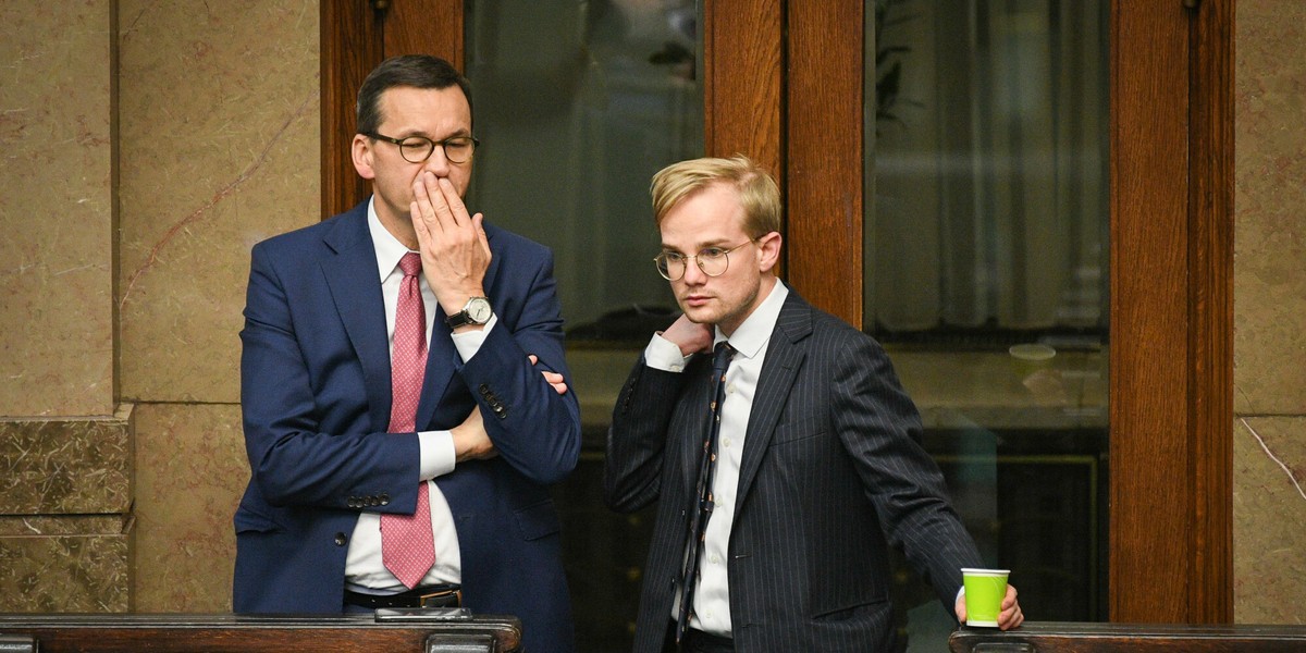 Piotr Patkowski i Mateusz Morawiecki w sejmie we wrześniu 2020 r.