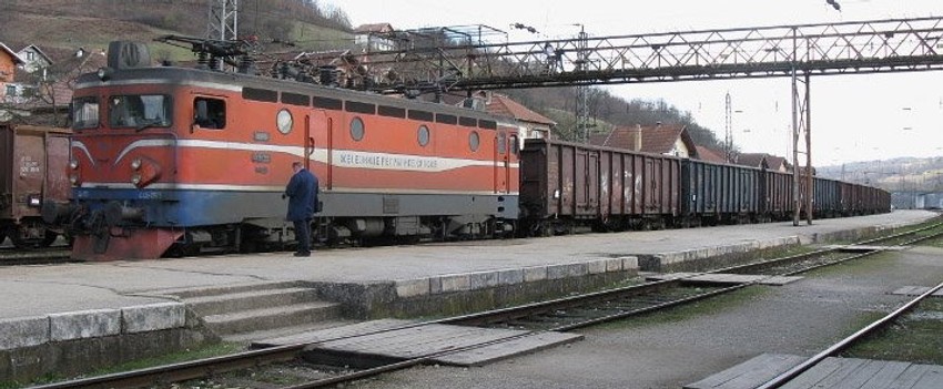 Mašinovođe se ogradile od "svih pokušaja manipulacije političkih partija"