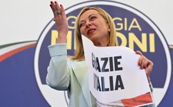 Meloni nie będzie łatwo rządzić