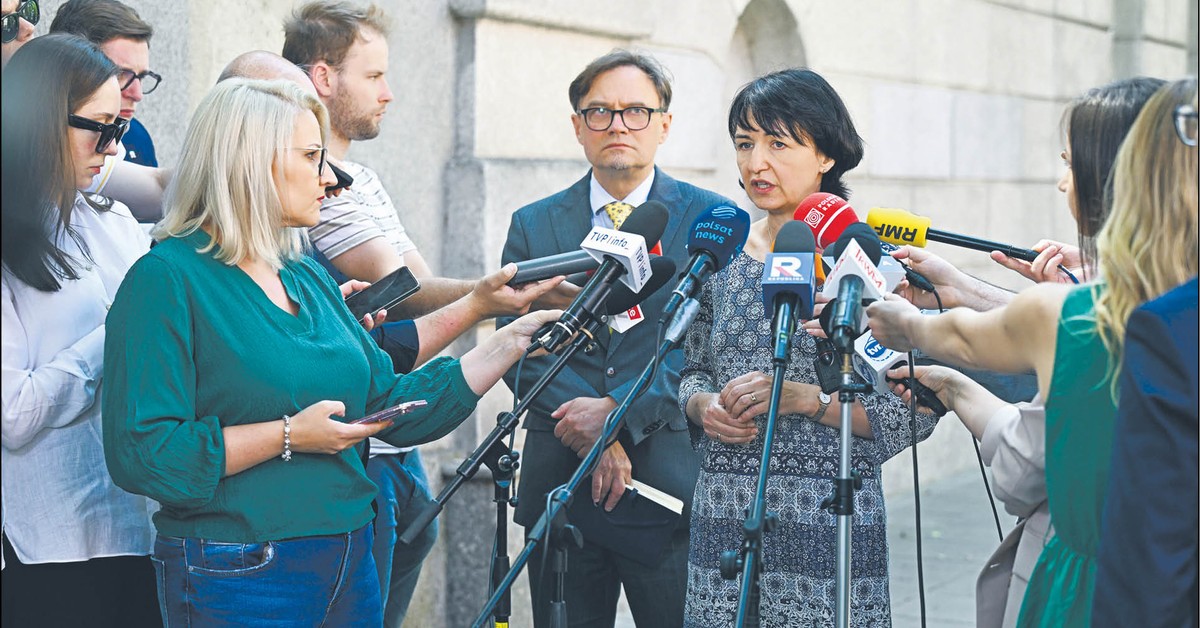MSZ kluczy w sprawie ewakuacji Polaków